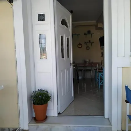 Jasmine Sami (Kefalonia)